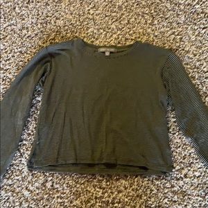 American Eagle crop top